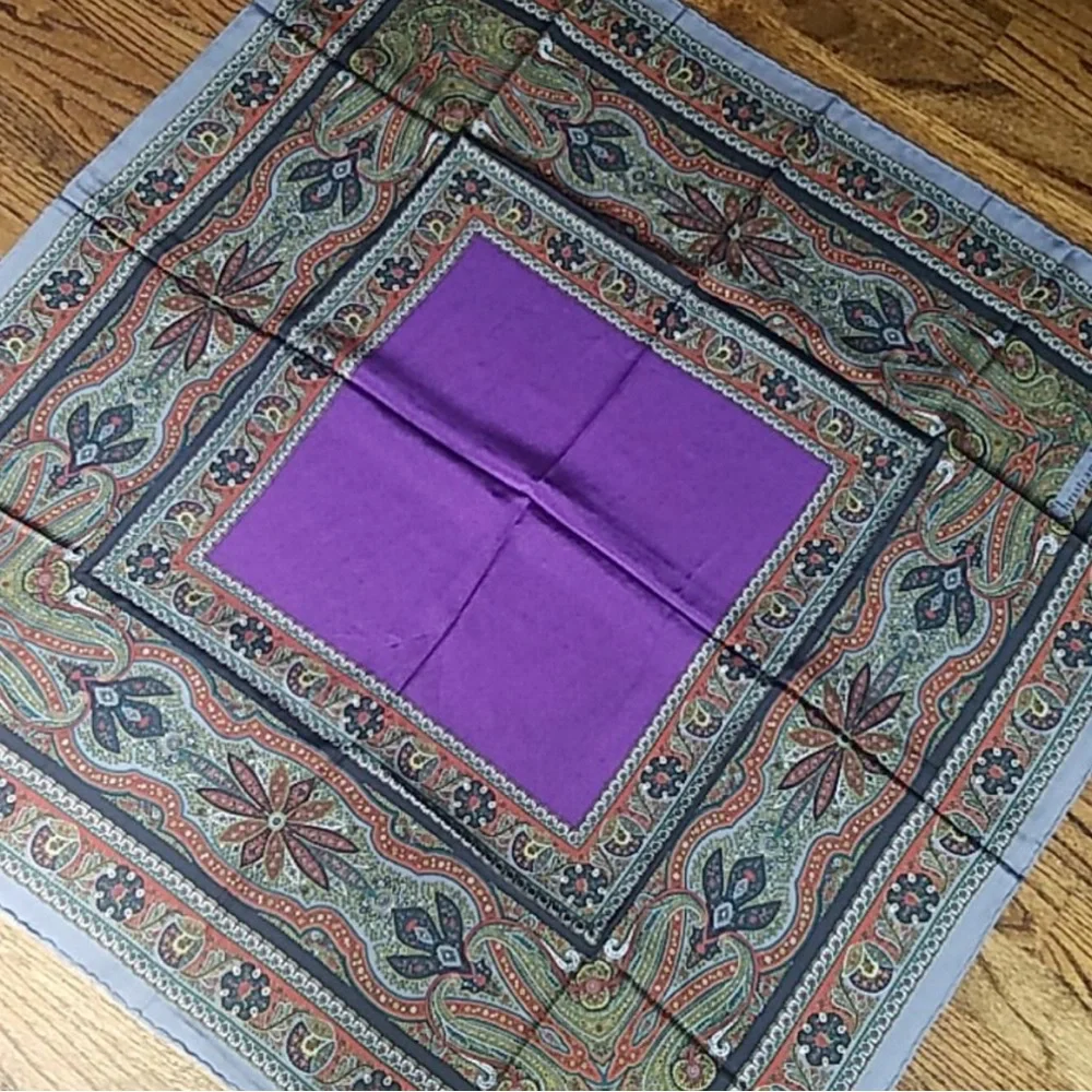 Gorgeous Christian Dior Scarf!!
